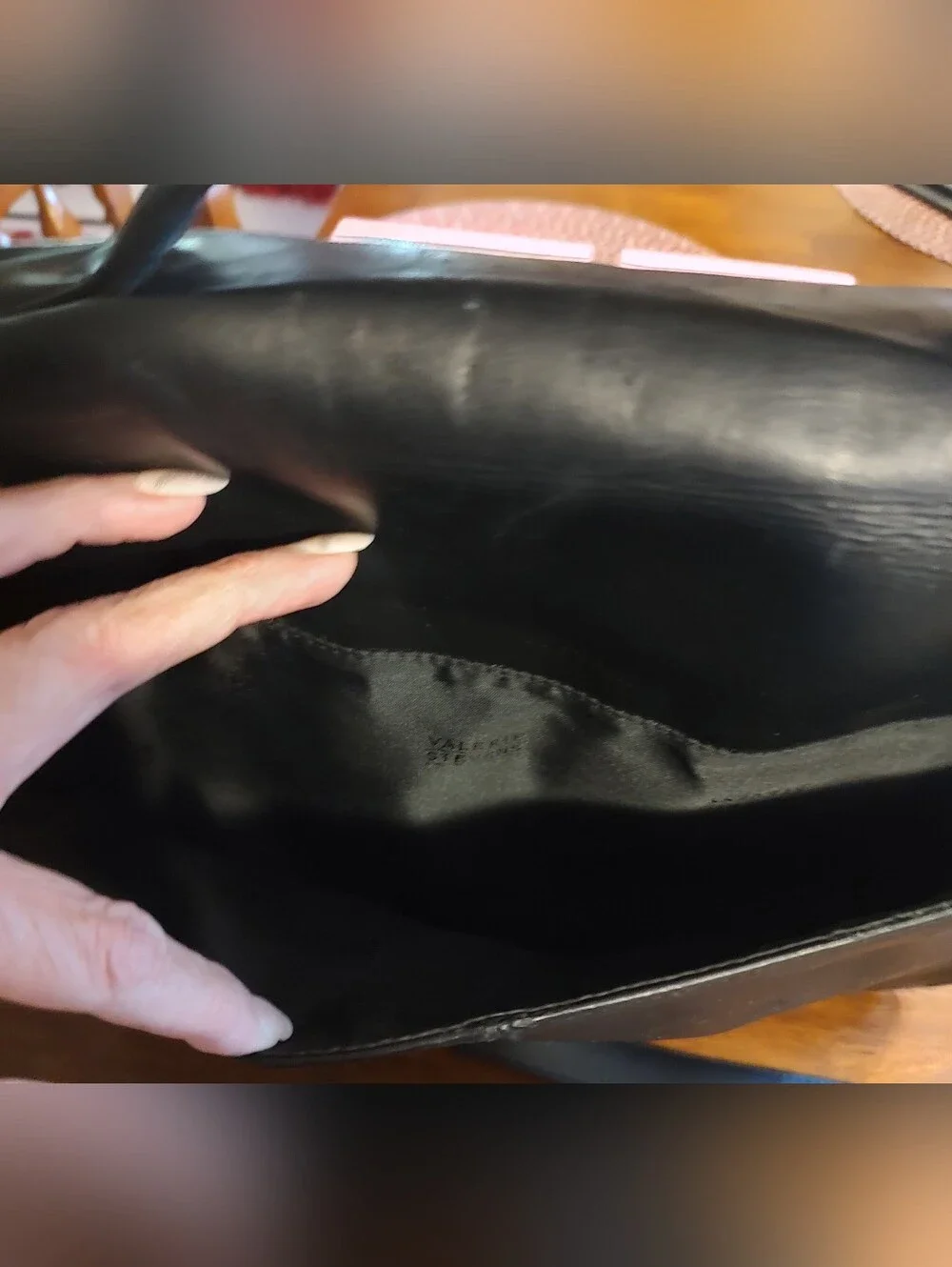 Classic Black Leather Messenger Bag - Men